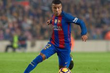 Demi Piala Dunia, Pemain...
