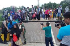 Jalan Trans-Kalteng...