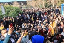 Protes Anti Rezim Iran...