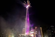 Kemeriahan Pesta Kembang...