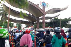 Libur Tahun Baru, TMII...