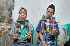 Liburan Bersama Keluarga,...