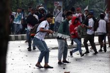 Pelajar Tewas saat Tawuran,...
