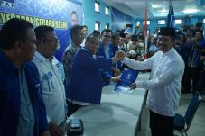 Bupati Siak dan Jenderal...