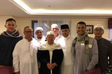 Umrah, Wali Kota Irwansyah...