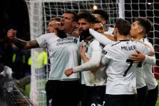 Liverpool Cetak Kemenangan...