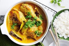 Menu Kari Ayam Spesial...