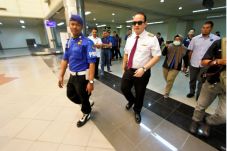 Nyabu Sebelum Terbang,...