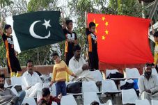 Tersinggung Trump, Pakistan...