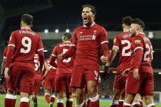 Jadi Pahlawan Liverpool,...