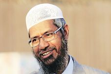 Nasib Ulama Zakir Naik:...