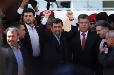 Eks Presiden Iran Ahmadinejad...