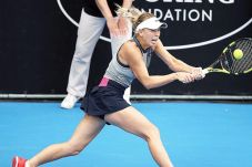 Kalah di Auckland, Wozniacki...