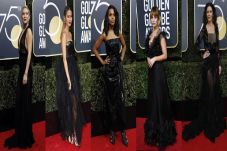 5 Selebritas Berbusana...