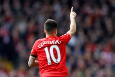 Jersey Replika Coutinho...