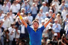 Stan Wawrinka Oke, Panitia...