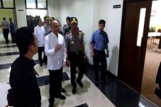 Periksa Kesehatan Bakal...