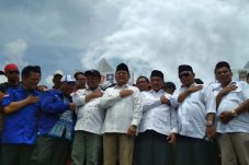 Menangkan Sudrajat-Syaikhu,...