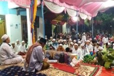 Peringati Maulid Nabi,...
