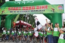 Tempuh Perjalanan 72...