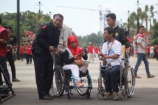 Undakan di Bagian Depan...