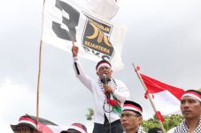 Presiden PKS Ajak Timses...