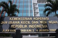 Kemenkop Permudah Pendirian...