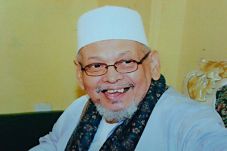 Habib Abdurrahman Akan...