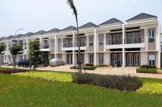Permintaan Rumah Mewah...