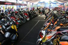MAXI Yamaha Arek Suroboyo...