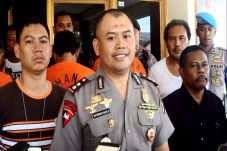Dua Spesialis Perampok...