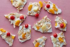Yogurt Bark, Cemilan...