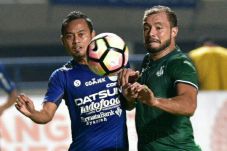 Gunduli Persib, PSMS...