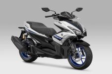 Aerox 155VVA R-Version...