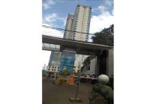 Heboh, Apartemen di...