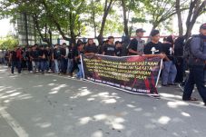 Buntut Demo Mahasiswa,...