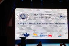 Gus Mus Akan Terima...