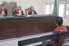 Perantara Penjualan...
