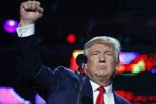 Trump Ingin Memodrenisasi...