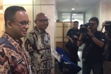 Sambangi Kantor MRT,...