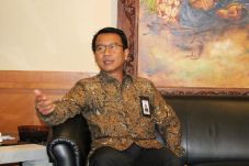 Bankir Penyuka Motor...