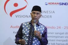 Pemkot Padang Raih Predikat...