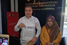 Kecewa Putusan MK Soal...