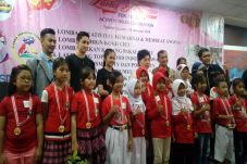 Puluhan Anak Berprestasi...