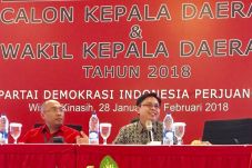 Di Sekolah Partai, PDI...