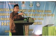 Mendikbud Resmikan PLTS...