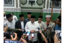 Ketua MPR Laksanakan...
