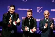 Ramaikan MLS, David...