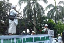 Protes Disebut Ormas...