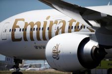 Penumpang Emirates Dipukuli...